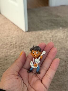 Disney Miguel Guitar Figure in Orange and Blue
